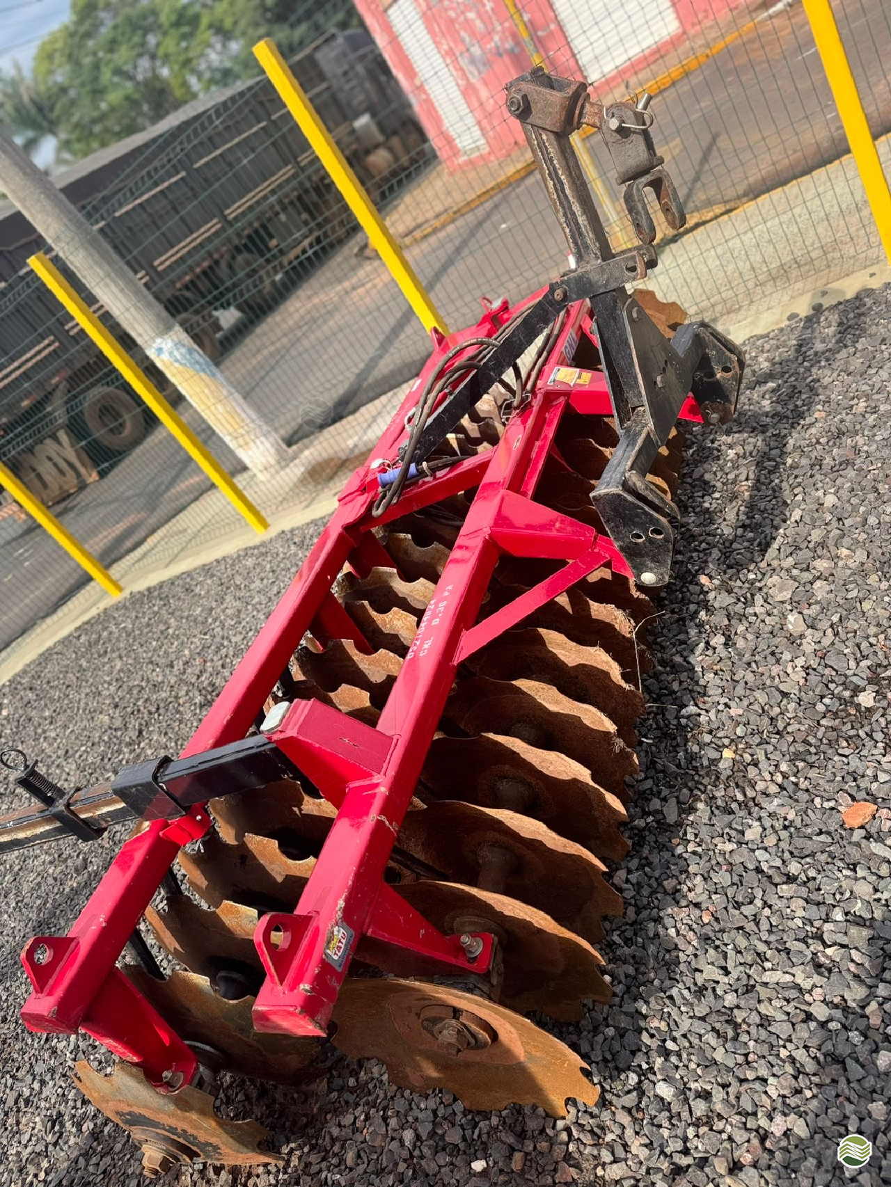 IMPLEMENTOS AGRICOLAS GRADE NIVELADORA NIVELADORA 36 DISCOS Aliança Multimarcas Tratores UBIRAJARA SÃO PAULO SP