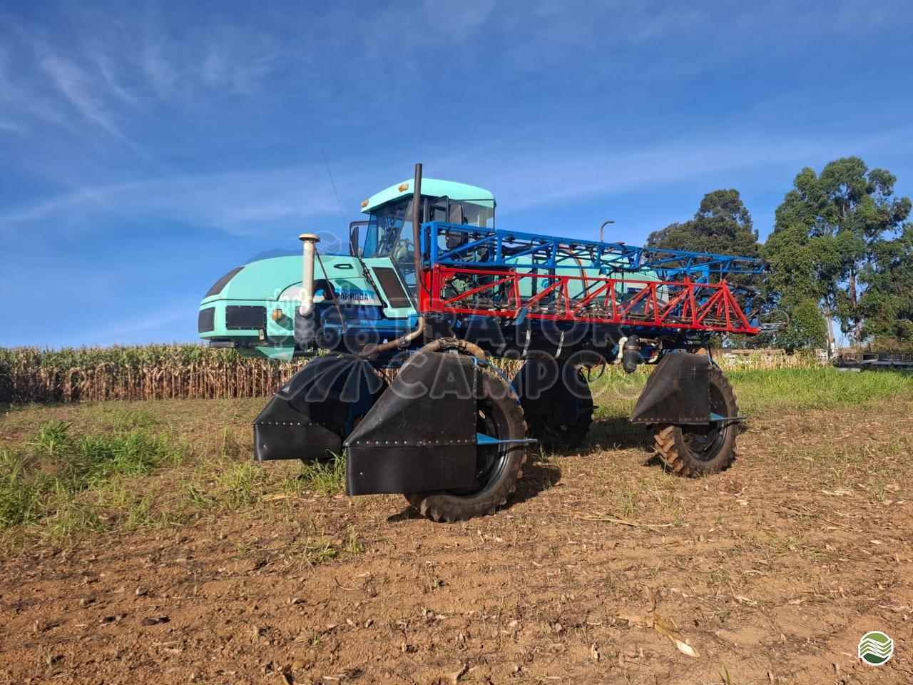 PULVERIZADOR MONTANA PARRUDA 3027 Tração 4x4 Trator Campos GUAPO GOIAS GO