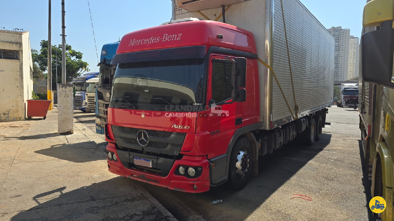 MB 2426 de Leandrão Caminhões