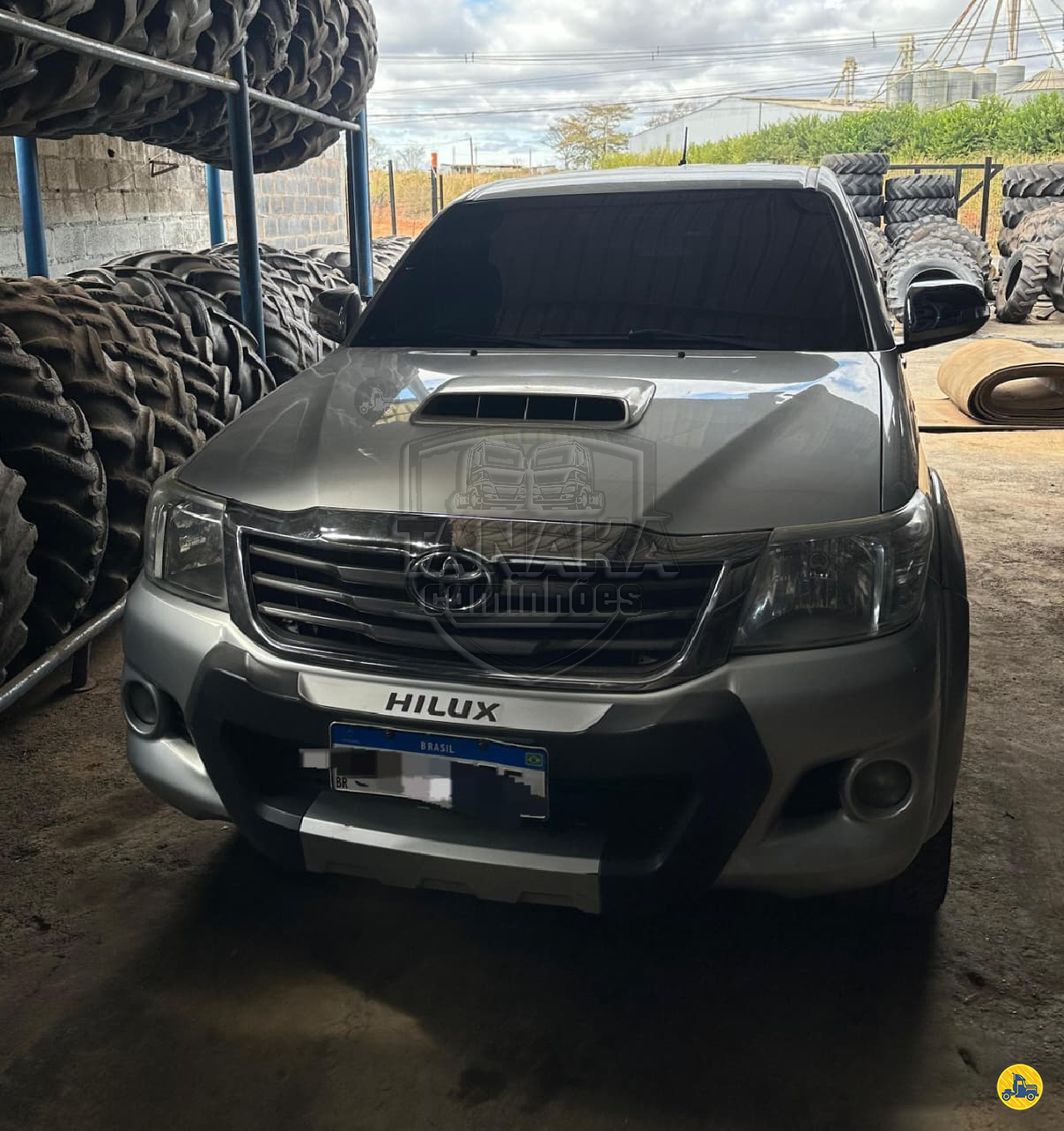 CARRO TOYOTA Hilux 3.0 SRV Tanaka Caminhões MONTES CLAROS MINAS GERAIS MG