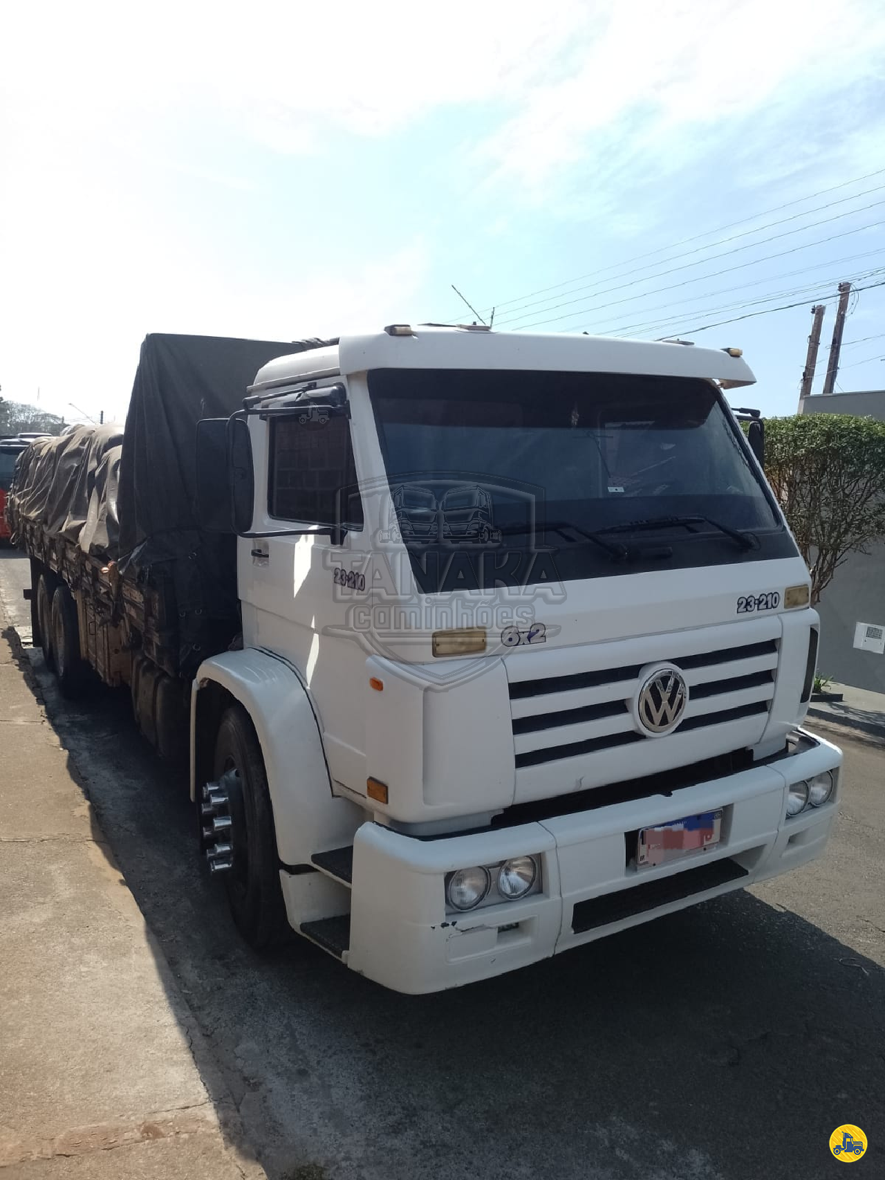 CAMINHAO VOLKSWAGEN VW 23210 Carga Seca Truck 6x2 Tanaka Caminhões MONTES CLAROS MINAS GERAIS MG