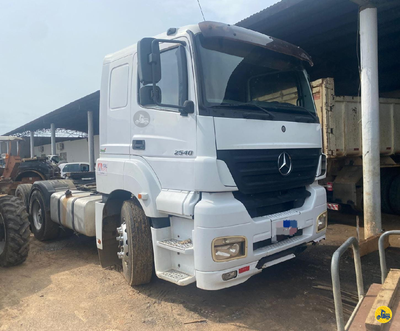 CAMINHAO MERCEDES-BENZ MB 2540 Cavalo Mecânico Cavalo 6x2 Tanaka Caminhões MONTES CLAROS MINAS GERAIS MG