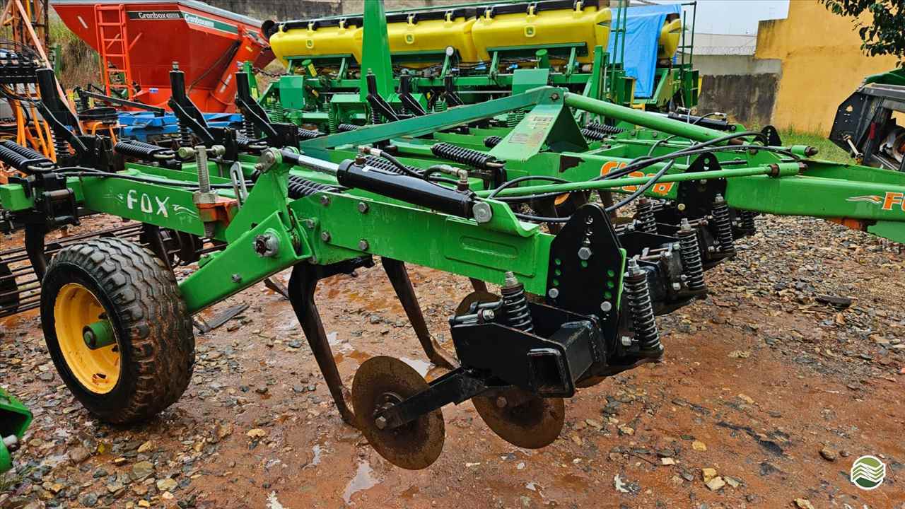 IMPLEMENTOS AGRICOLAS ESCARIFICADOR 15 HASTES DISCO CORTE Makes - São Miguel SAO MIGUEL ARCANJO SÃO PAULO SP