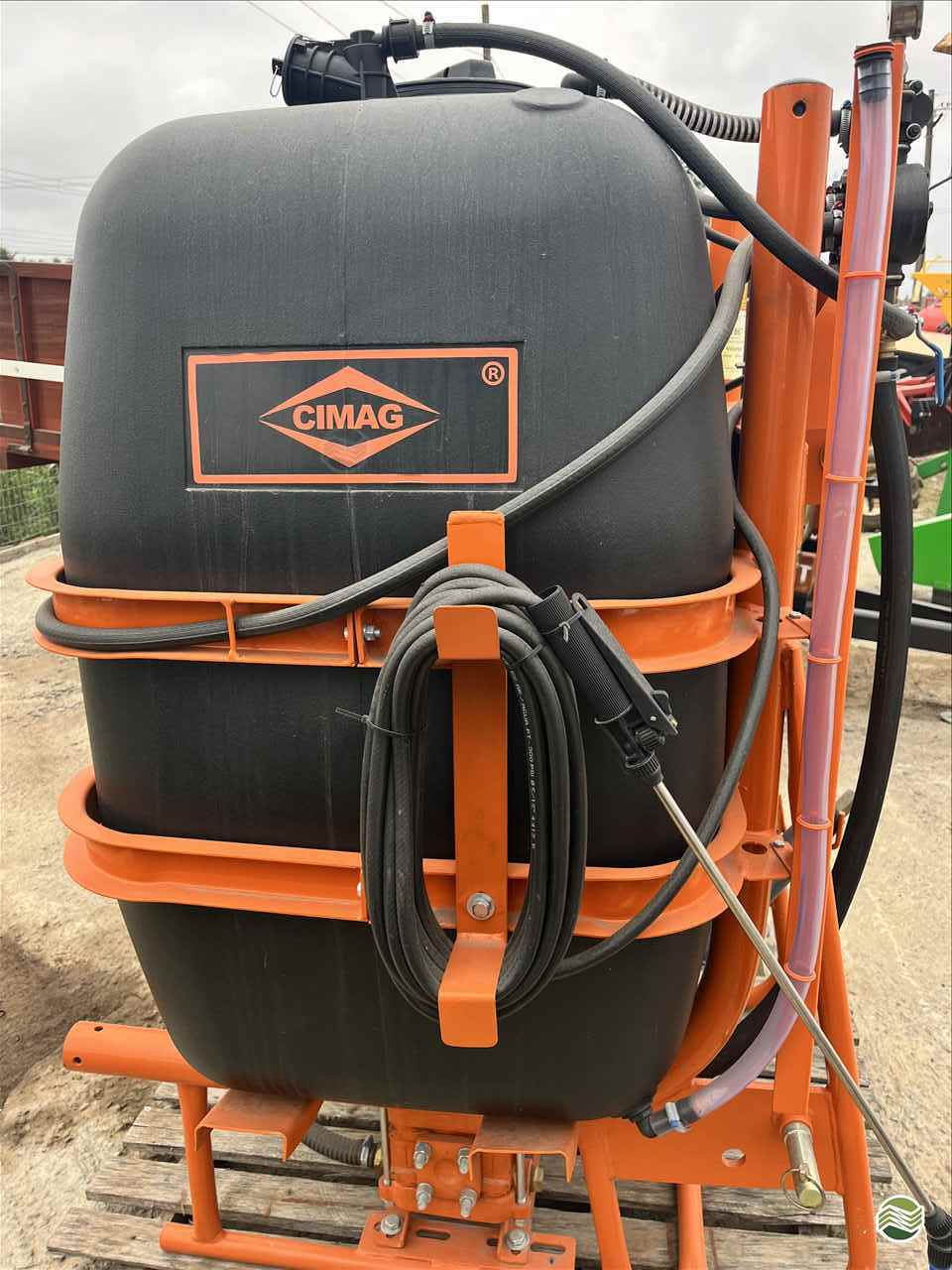PULVERIZADOR CIMAG 600 L Acoplado Hidráulico Makes - São Miguel SAO MIGUEL ARCANJO SÃO PAULO SP