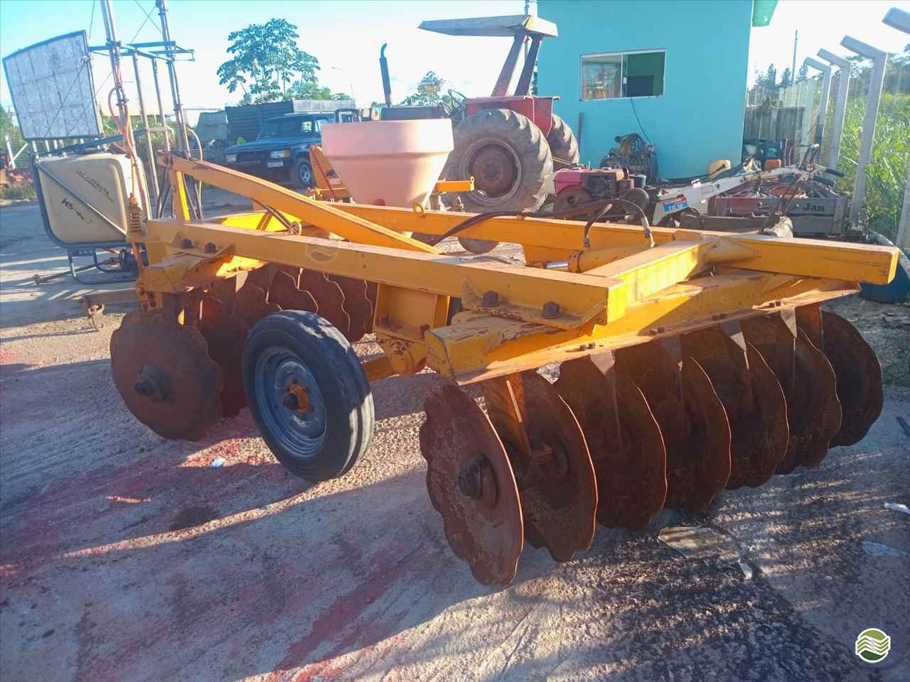 IMPLEMENTOS AGRICOLAS GRADE INTERMEDIÁRIA INTERMEDIÁRIA 14 DISCOS Makes - São Miguel SAO MIGUEL ARCANJO SÃO PAULO SP
