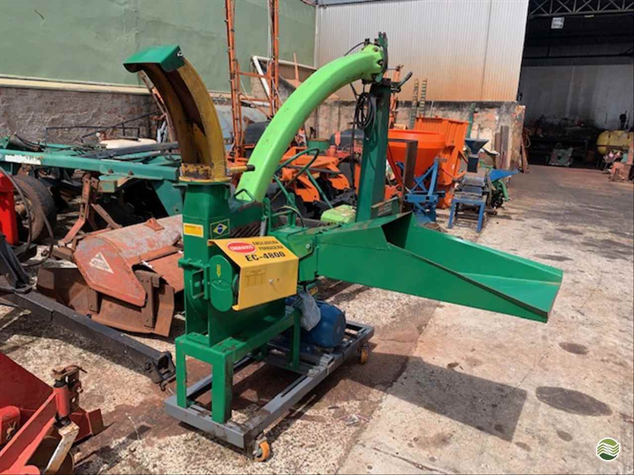 IMPLEMENTOS AGRICOLAS ENSILADEIRA PICADOR ENSILADEIRA MZ Implementos e Peças JAU SÃO PAULO SP