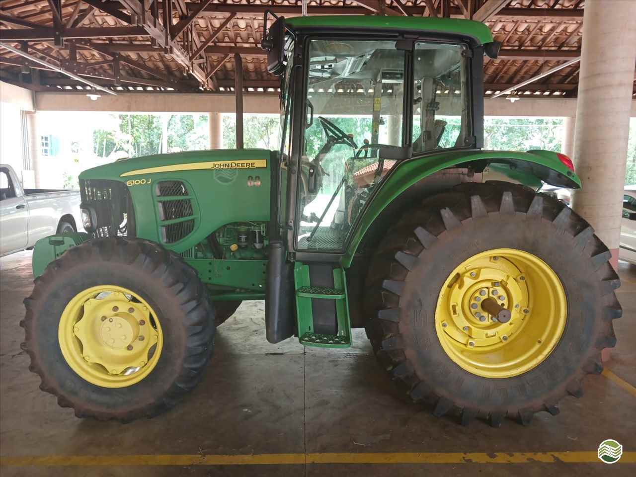 TRATOR JOHN DEERE JOHN DEERE 6100J Tração 4x4 MZ Implementos e Peças JAU SÃO PAULO SP