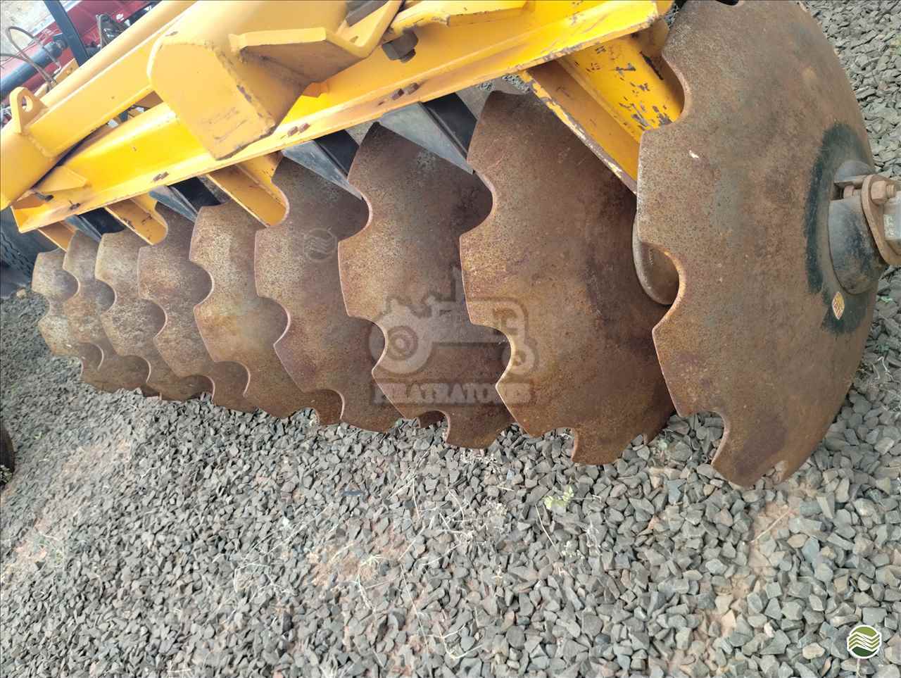 IMPLEMENTOS AGRICOLAS GRADE INTERMEDIÁRIA INTERMEDIÁRIA 18 DISCOS Pira Tratores AVARE SÃO PAULO SP