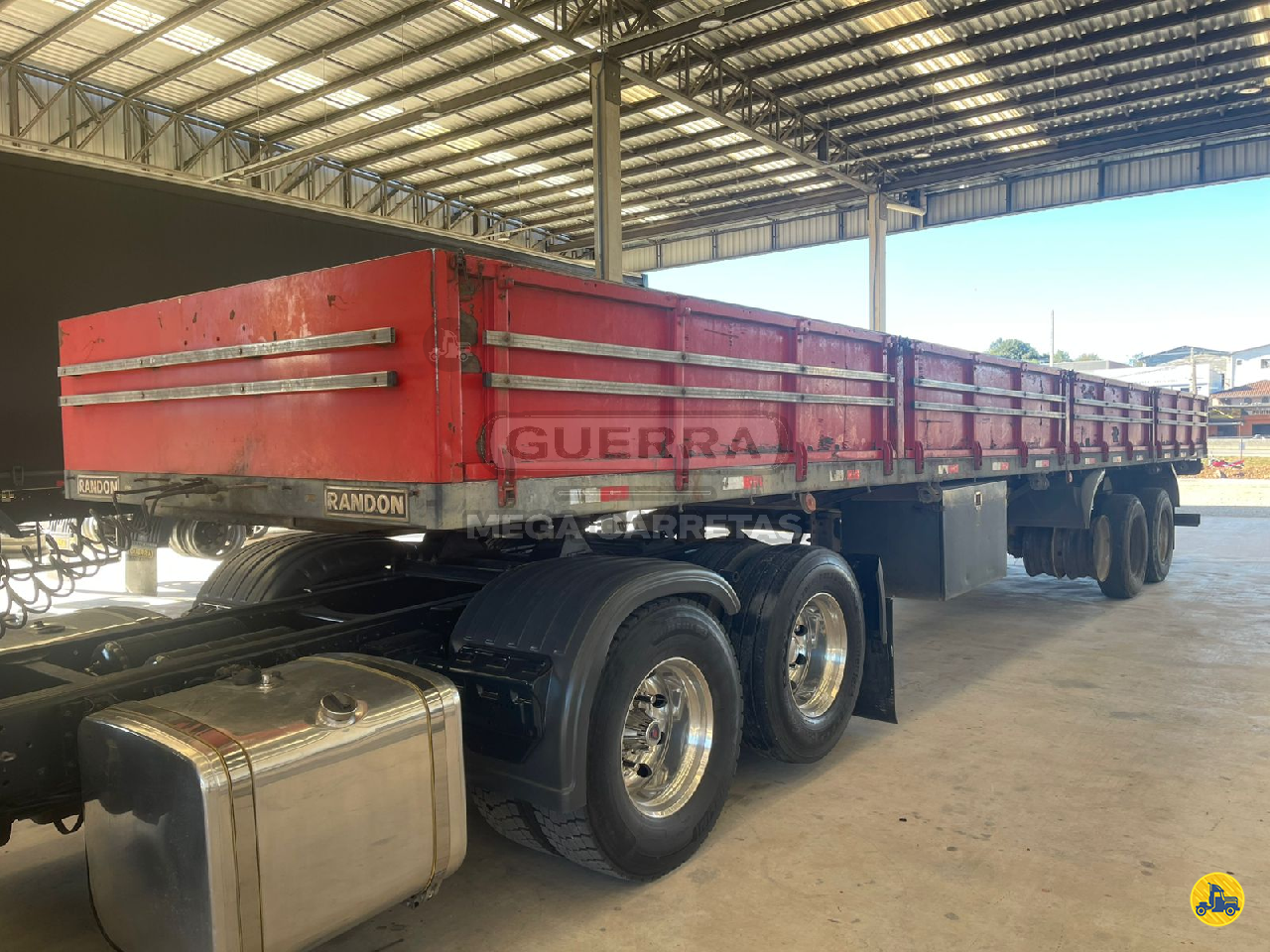 CARGA SECA de Mega Carretas - Guerra