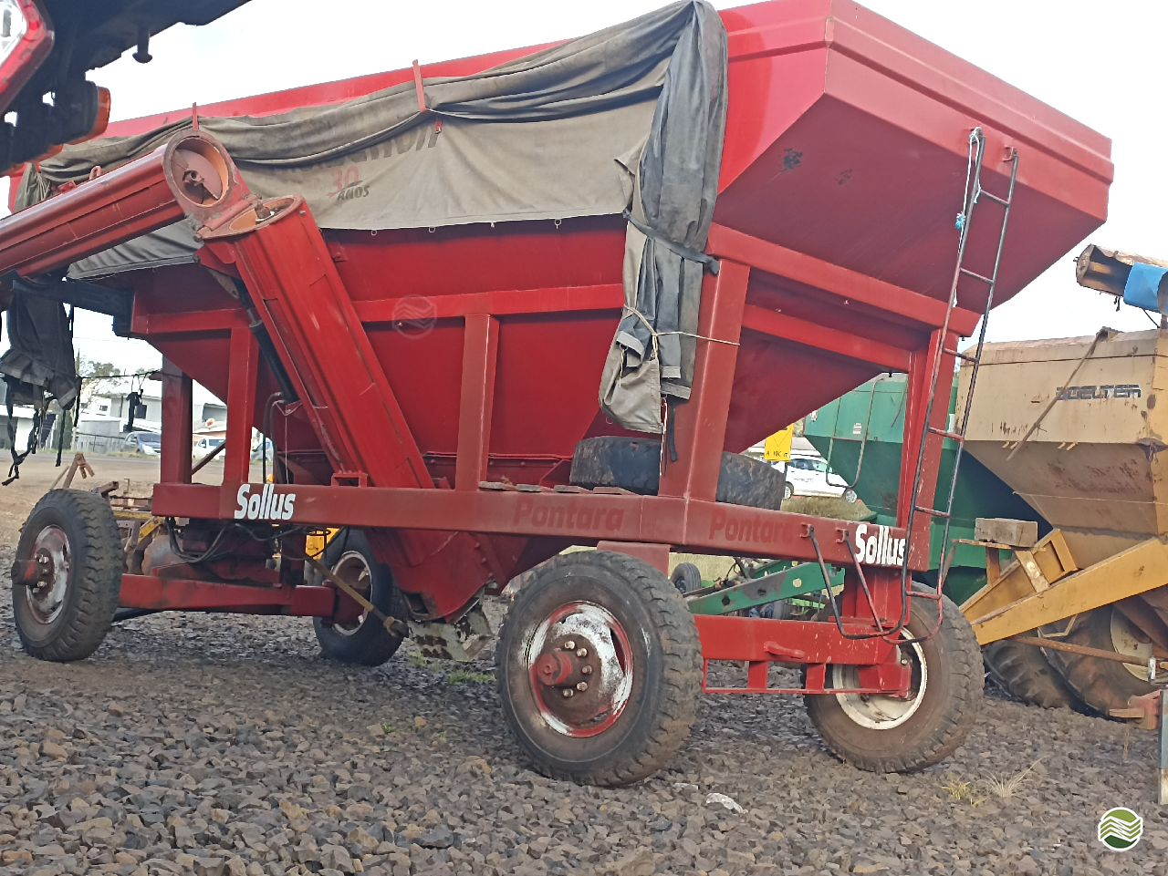 IMPLEMENTOS AGRICOLAS CARRETA BAZUKA GRANELEIRA 20000 Verenka Implementos Agrícolas  TURVO PARANÁ PR