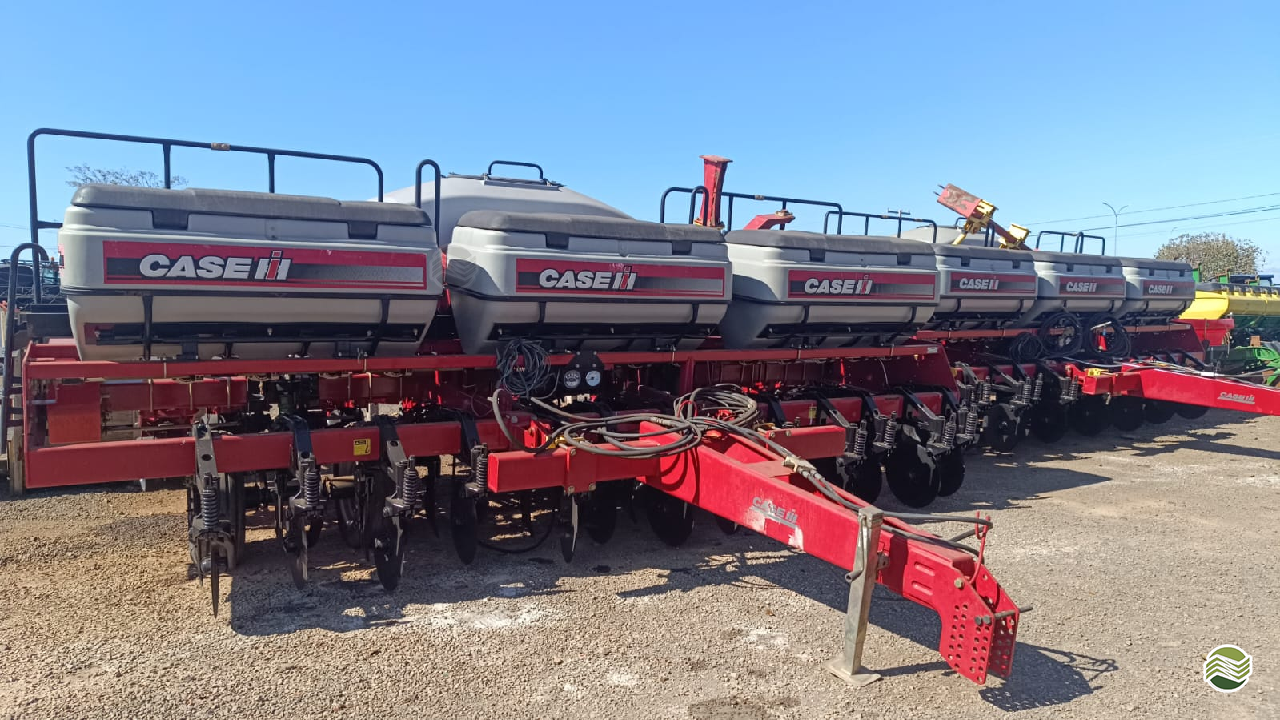 PLANTADEIRA CASE EASY RISER 2213 Verenka Implementos Agrícolas  TURVO PARANÁ PR