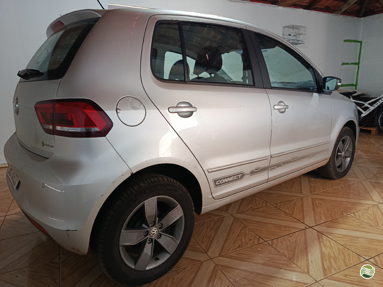 CARRO VW - Volkswagen Fox 1.6 MSI Connect  Verenka Implementos Agrícolas  TURVO PARANÁ PR