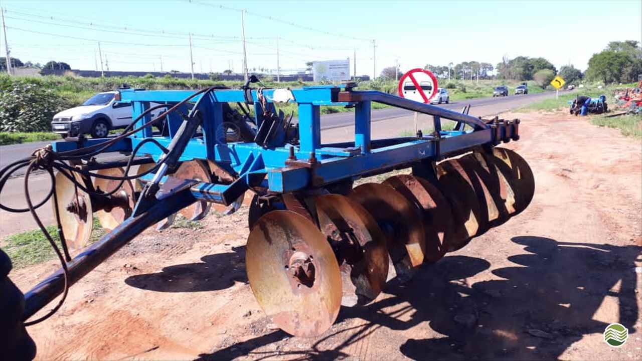 IMPLEMENTOS AGRICOLAS TERRACEADOR 16 DISCOS Tratorama Máquinas e Implementos UMUARAMA PARANÁ PR