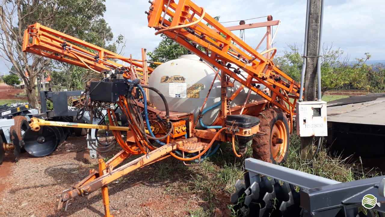 PULVERIZADOR JACTO COLUMBIA CROSS Arrasto Tratorama Máquinas e Implementos UMUARAMA PARANÁ PR