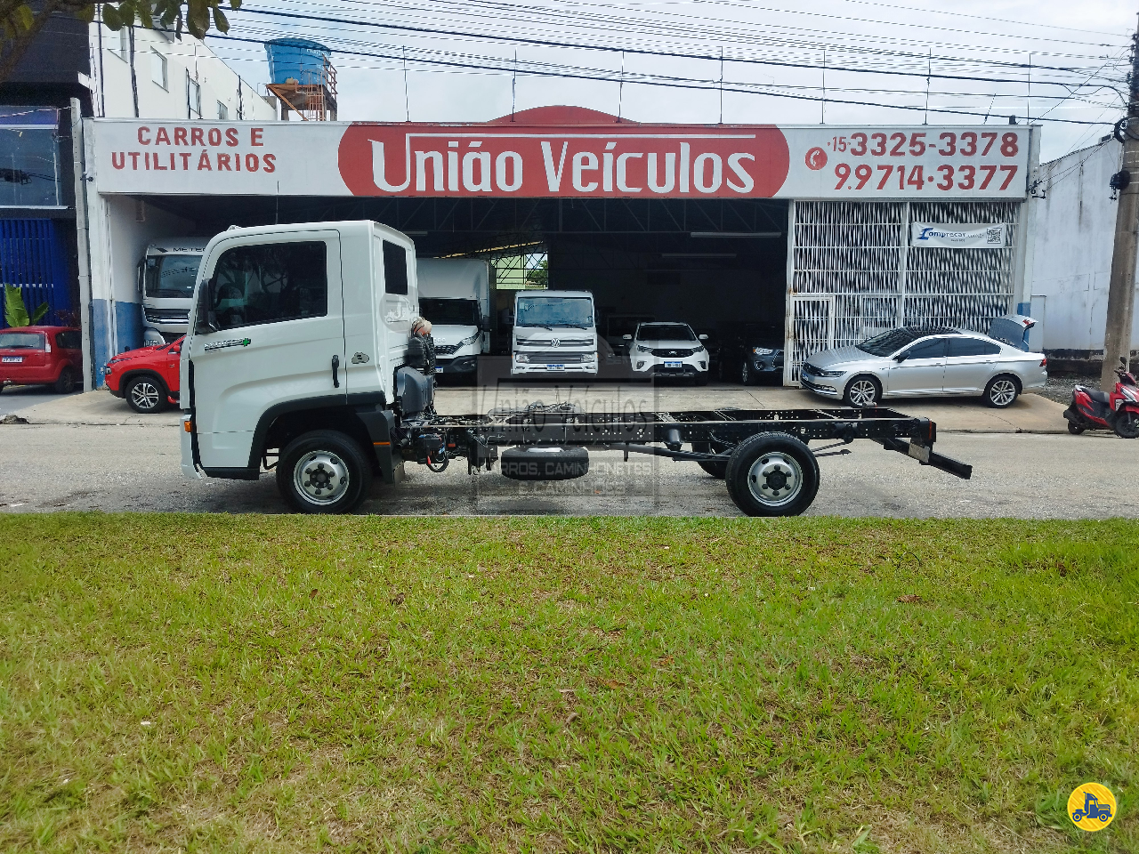 CAMINHAO VOLKSWAGEN DELIVERY EXPRESS Chassis 3/4 4x2 União Veículos SOROCABA SÃO PAULO SP
