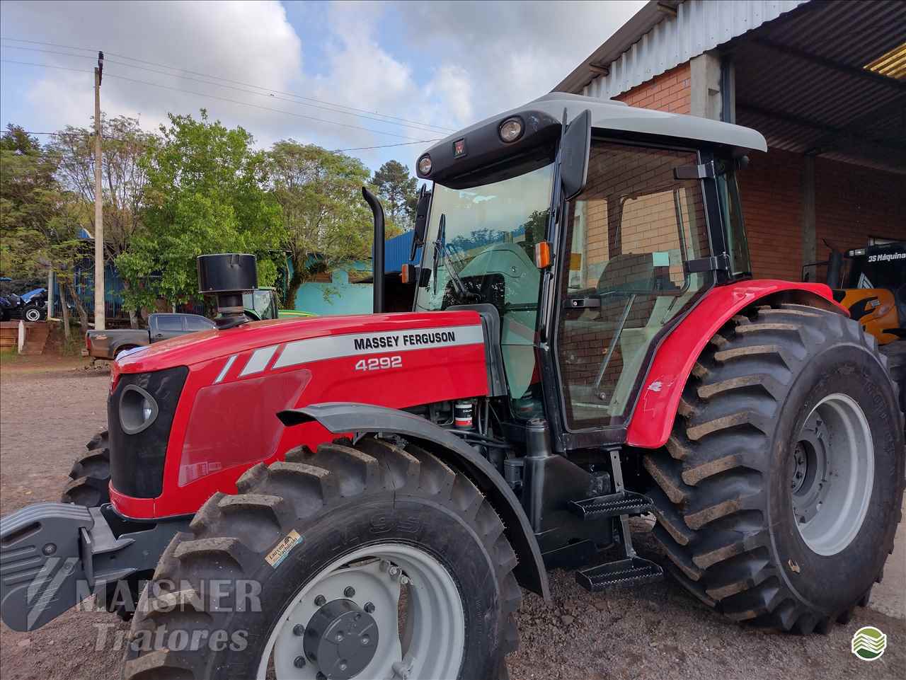 TRATOR MASSEY FERGUSON MF 4292 Tração 4x4 Maisner Tratores IBIRUBA RIO GRANDE DO SUL RS