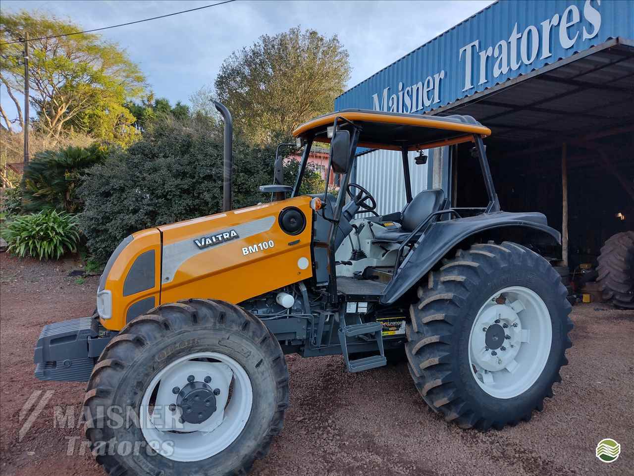 TRATOR VALTRA VALTRA BM 100 Tração 4x4 Maisner Tratores IBIRUBA RIO GRANDE DO SUL RS