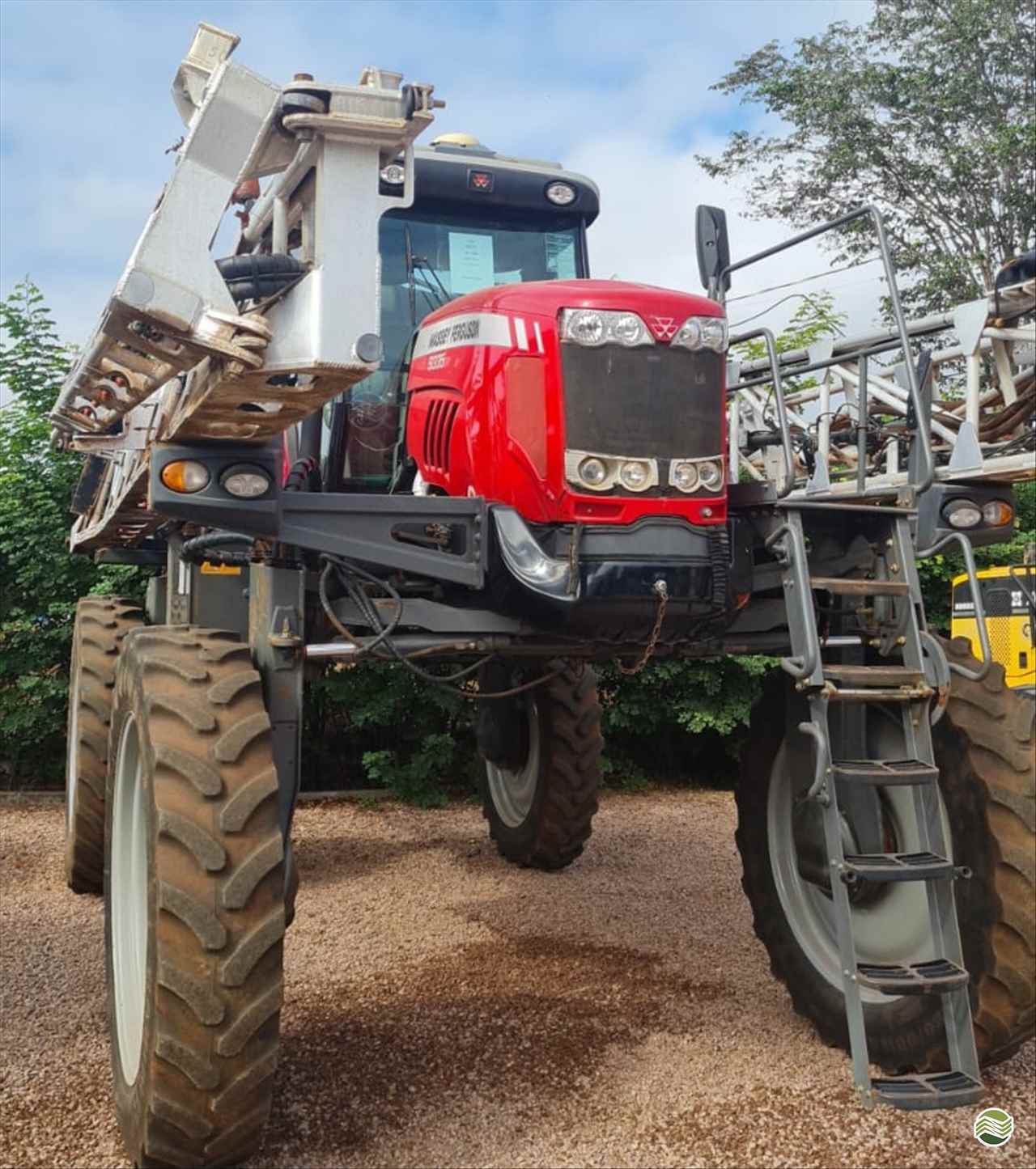 MF 9330 de Carlos Máquinas MT