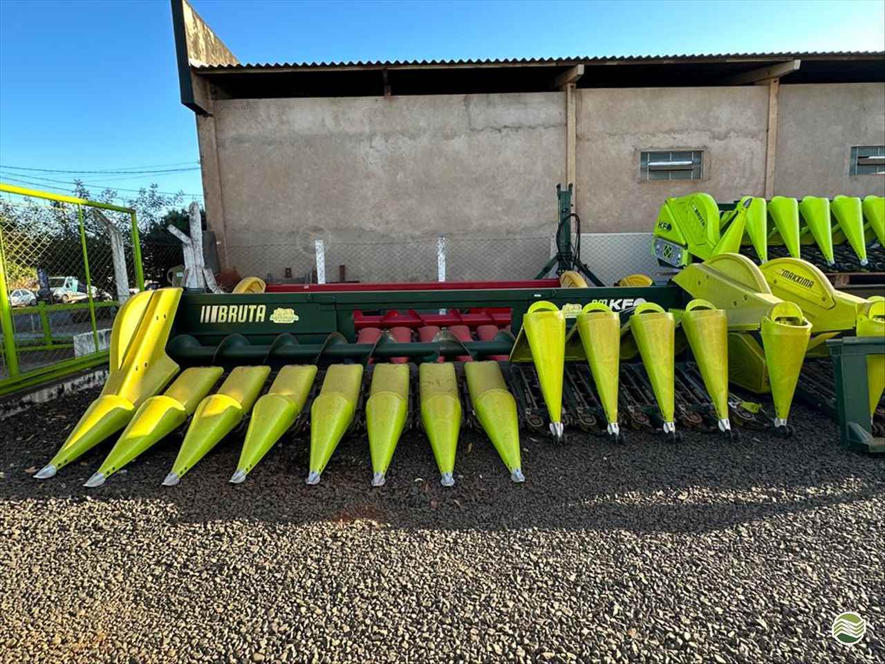 PLATAFORMA COLHEITADEIRA KF MÁKXIMA PMKF 5500 Agromape RIO VERDE GOIAS GO