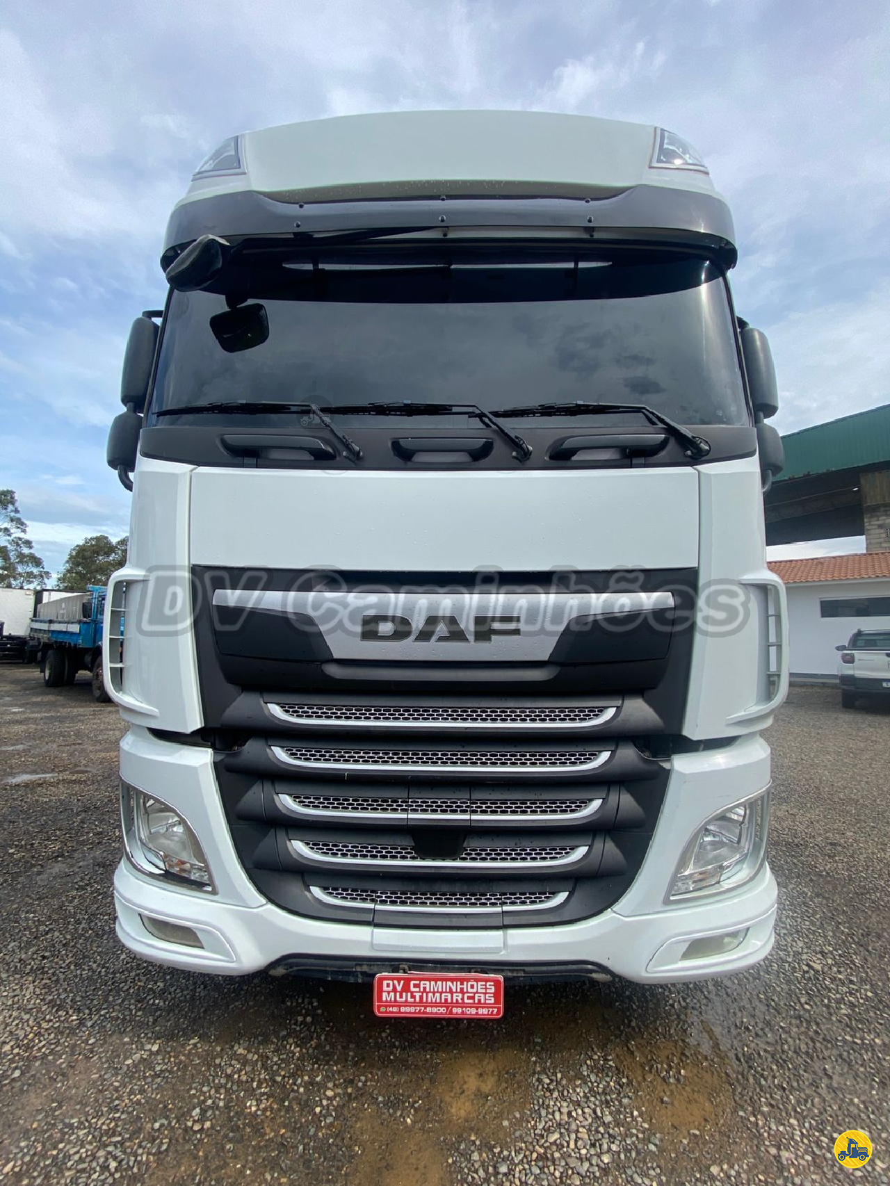CAMINHAO DAF DAF XF FT 530 Cavalo Mecânico Cavalo 6x4 DV Caminhões ICARA SANTA CATARINA SC