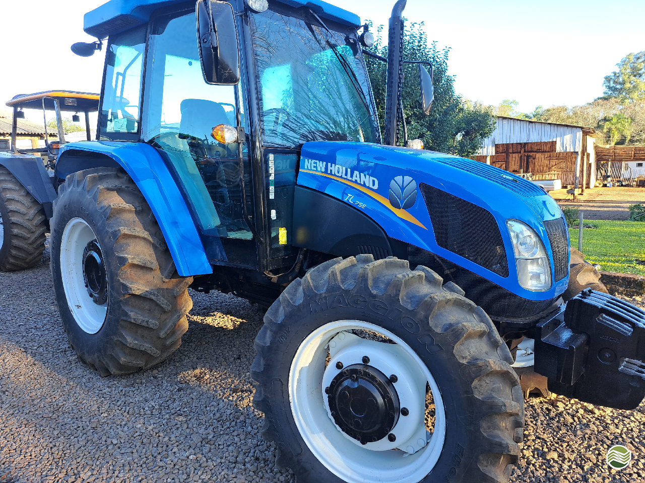 TRATOR NEW HOLLAND NEW TL 75 Tração 4x4 Leobett Tratores CAMPINA DAS MISSOES RIO GRANDE DO SUL RS