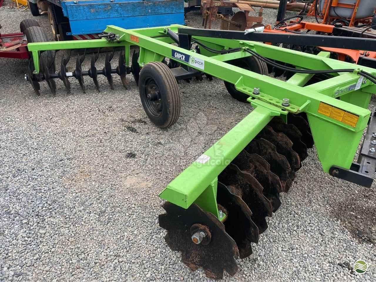 IMPLEMENTOS AGRICOLAS GRADE NIVELADORA NIVELADORA 32 DISCOS Almeida Agrícola SAO MIGUEL ARCANJO SÃO PAULO SP