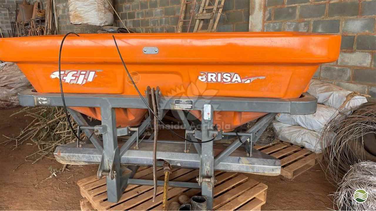 IMPLEMENTOS AGRICOLAS DISTRIBUIDOR FERTILIZANTES E SEMENTES DISCO DUPLO Almeida Agrícola SAO MIGUEL ARCANJO SÃO PAULO SP
