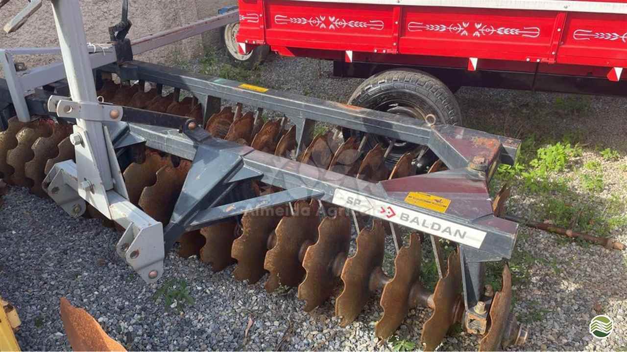 IMPLEMENTOS AGRICOLAS GRADE NIVELADORA NIVELADORA 36 DISCOS Almeida Agrícola SAO MIGUEL ARCANJO SÃO PAULO SP