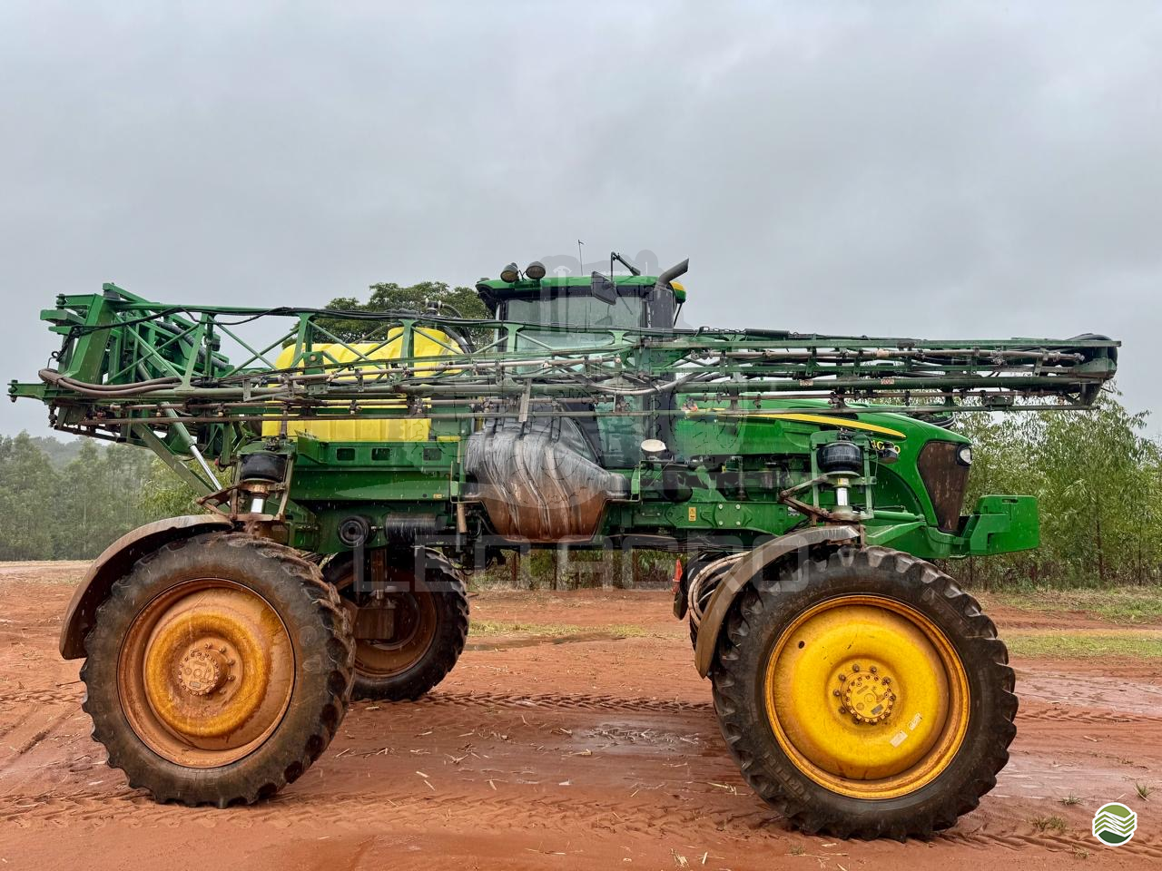 PULVERIZADOR JOHN DEERE JOHN DEERE M4030 Tração 4x4 Léo.Agro CAMBE PARANÁ PR
