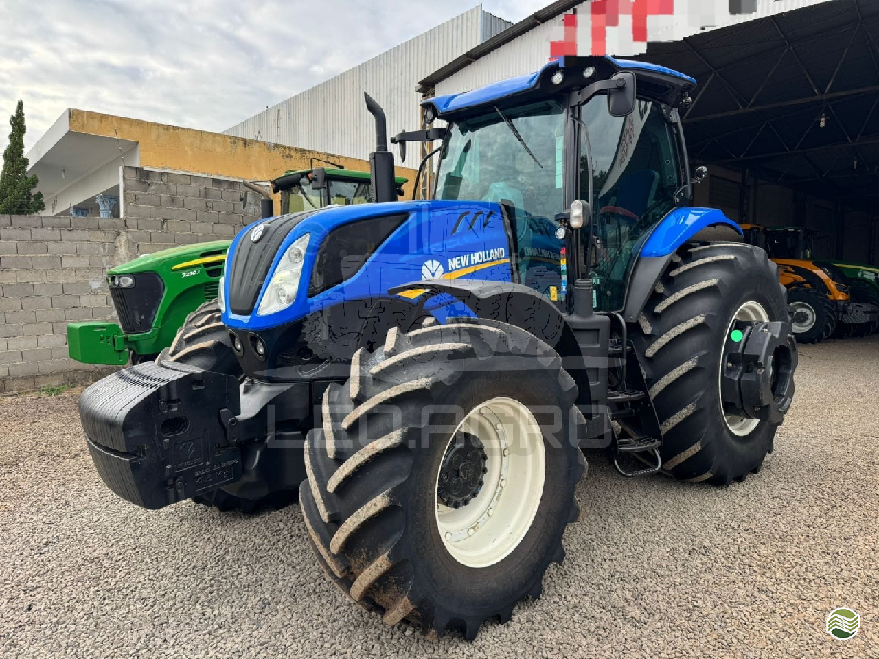 TRATOR NEW HOLLAND NEW T7 260 Tração 4x4 Léo.Agro CAMBE PARANÁ PR