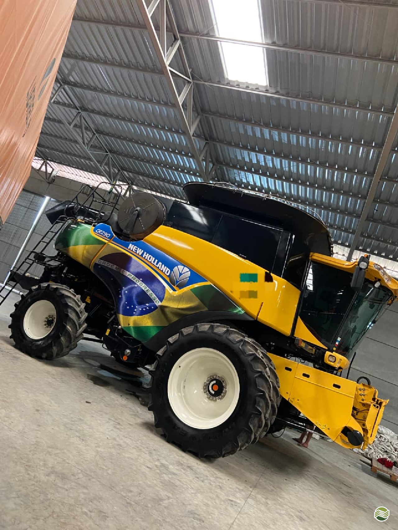 COLHEITADEIRA NEW HOLLAND CR 7.90 Léo.Agro CAMBE PARANÁ PR