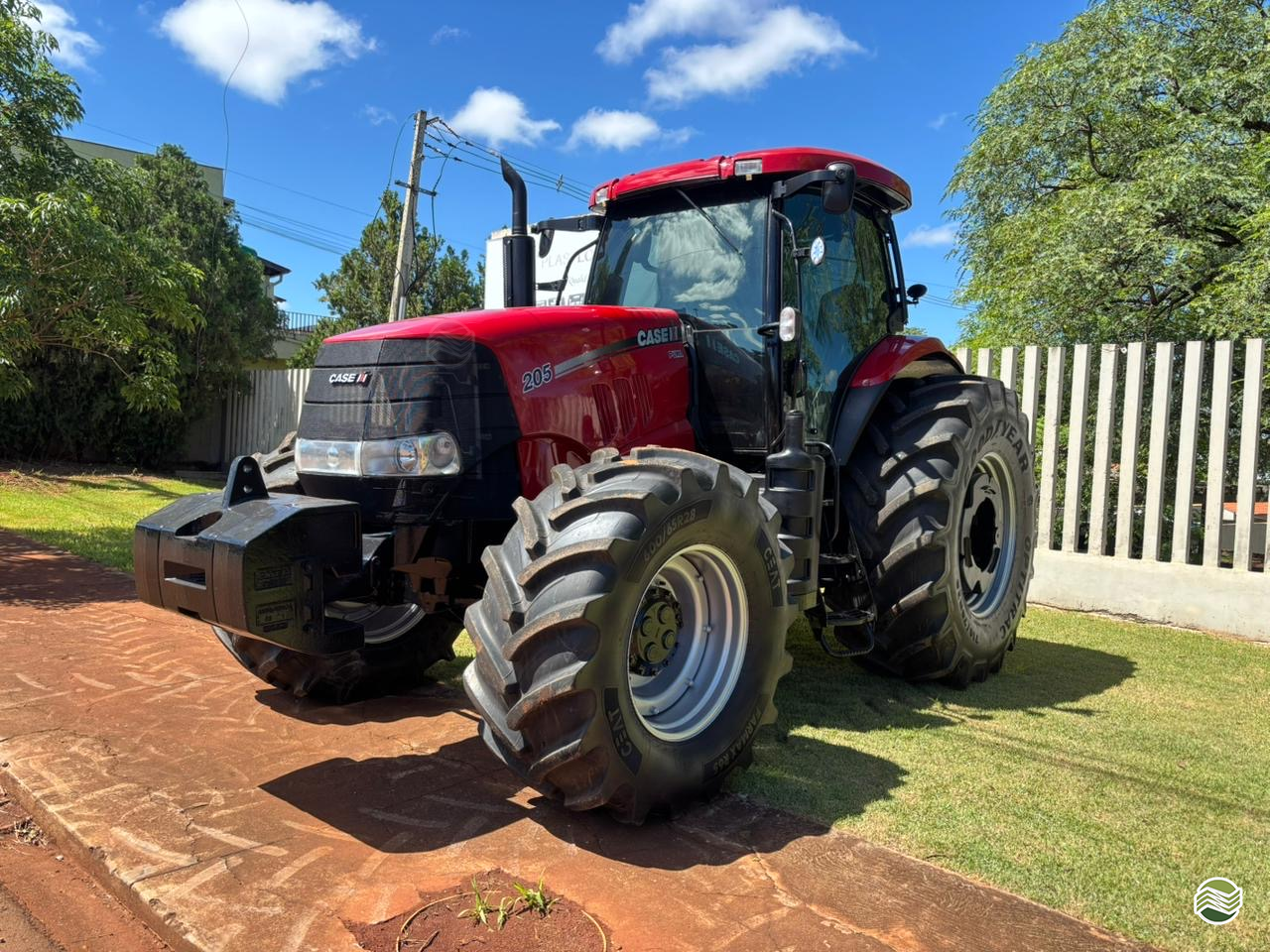 TRATOR CASE PUMA 205 Tração 4x4 Léo.Agro CAMBE PARANÁ PR