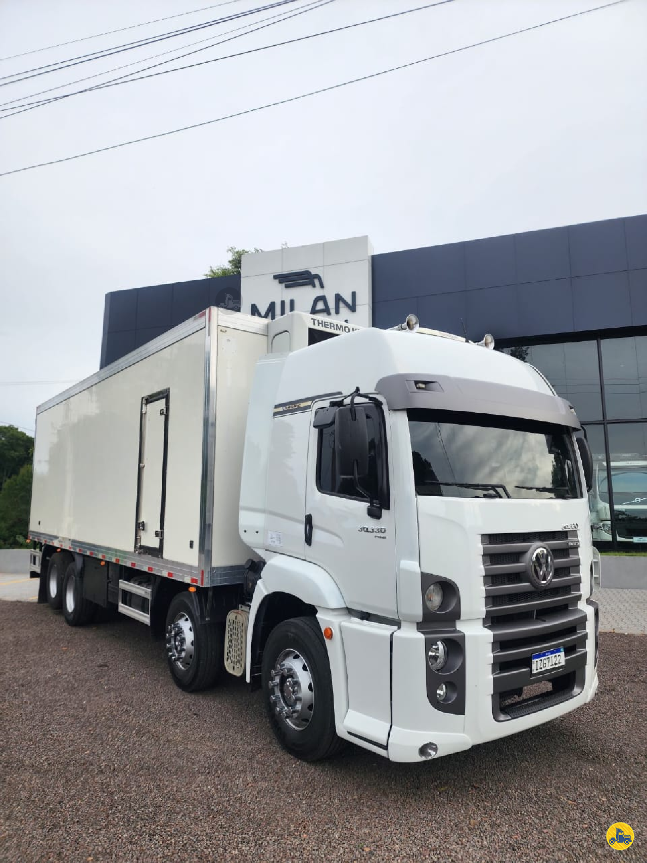 CAMINHAO VOLKSWAGEN VW 30330 Baú Frigorífico BiTruck 8x2 Milan Caminhões SARANDI RIO GRANDE DO SUL RS
