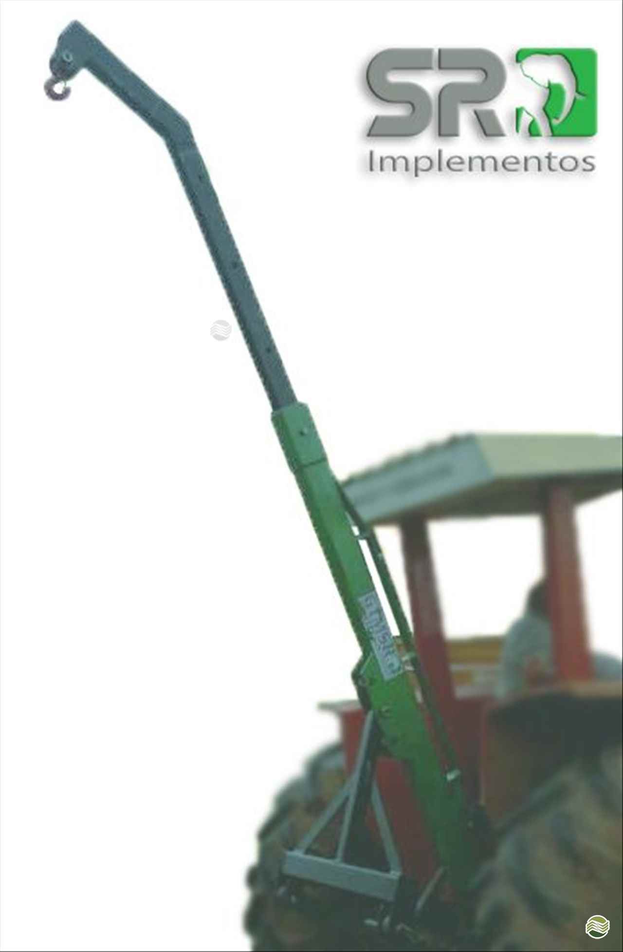 IMPLEMENTOS AGRICOLAS GUINCHO GUINCHO 1200 Kg Agropec Implementos Agrícolas CRUZ MACHADO PARANÁ PR