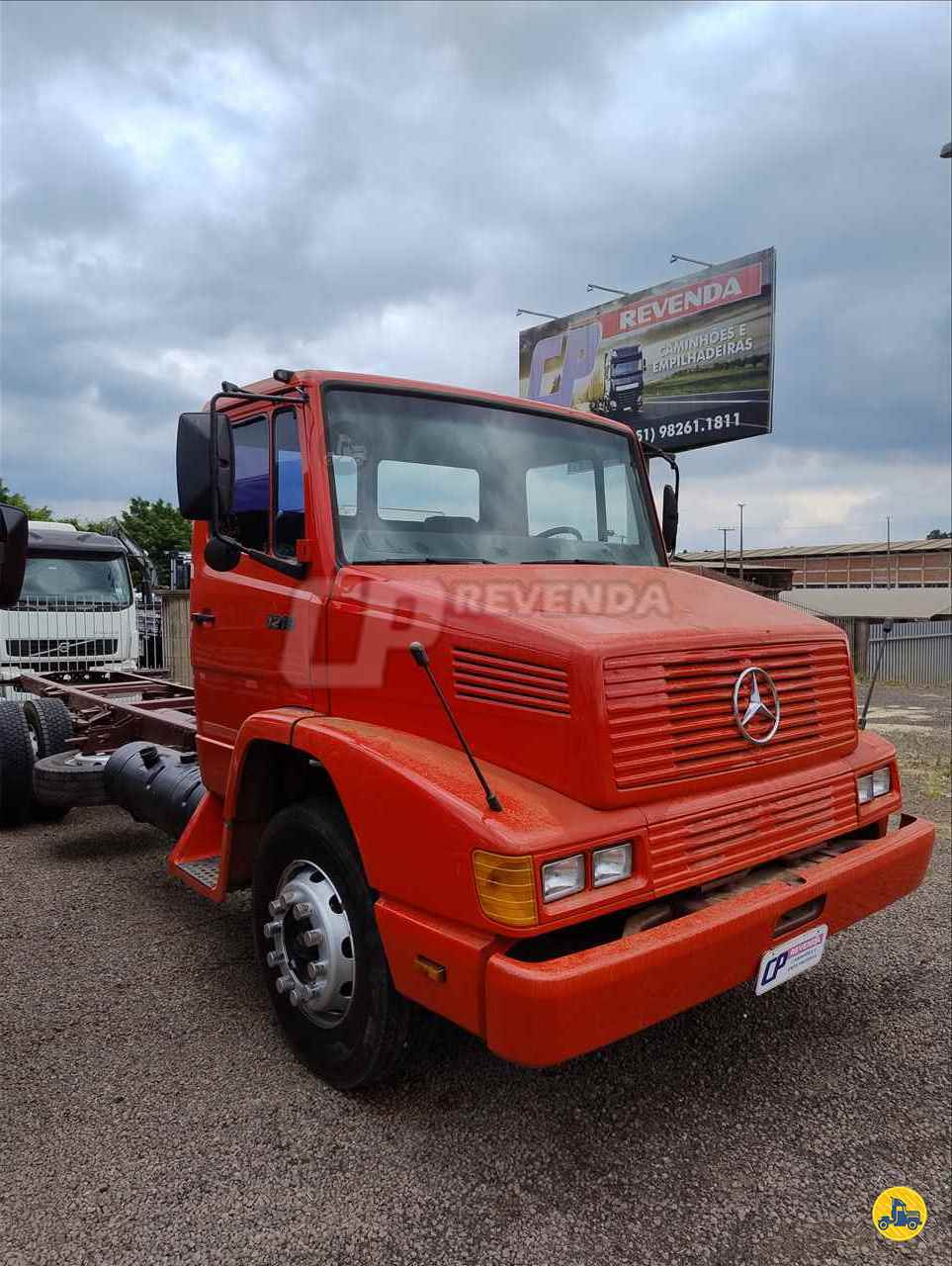 CAMINHAO MERCEDES-BENZ MB 1218 Chassis Toco 4x2 CP Revenda BOM PRINCIPIO RIO GRANDE DO SUL RS