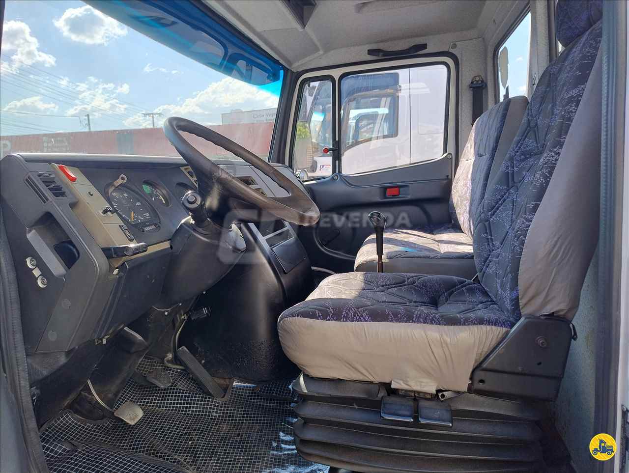 CAMINHAO MERCEDES-BENZ MB 710 Carga Seca 3/4 4x2 CP Revenda BOM PRINCIPIO RIO GRANDE DO SUL RS