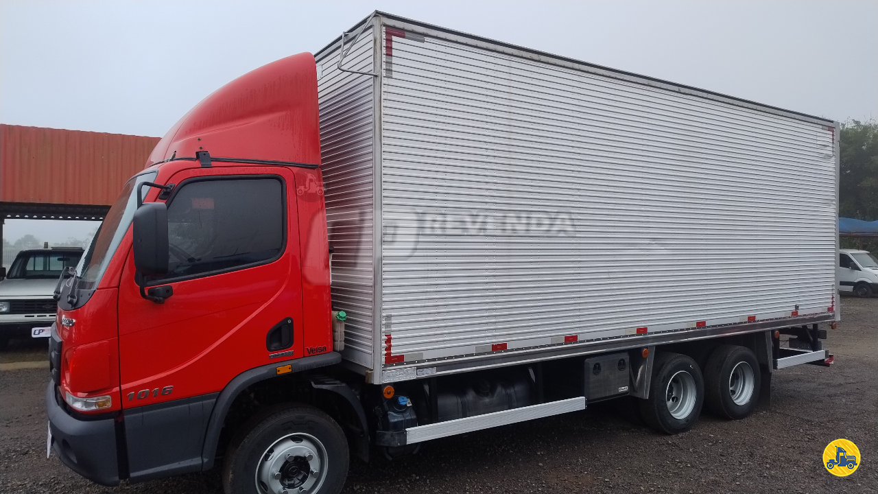 CAMINHAO MERCEDES-BENZ MB 1016 Baú Furgão 3/4 6x2 CP Revenda BOM PRINCIPIO RIO GRANDE DO SUL RS