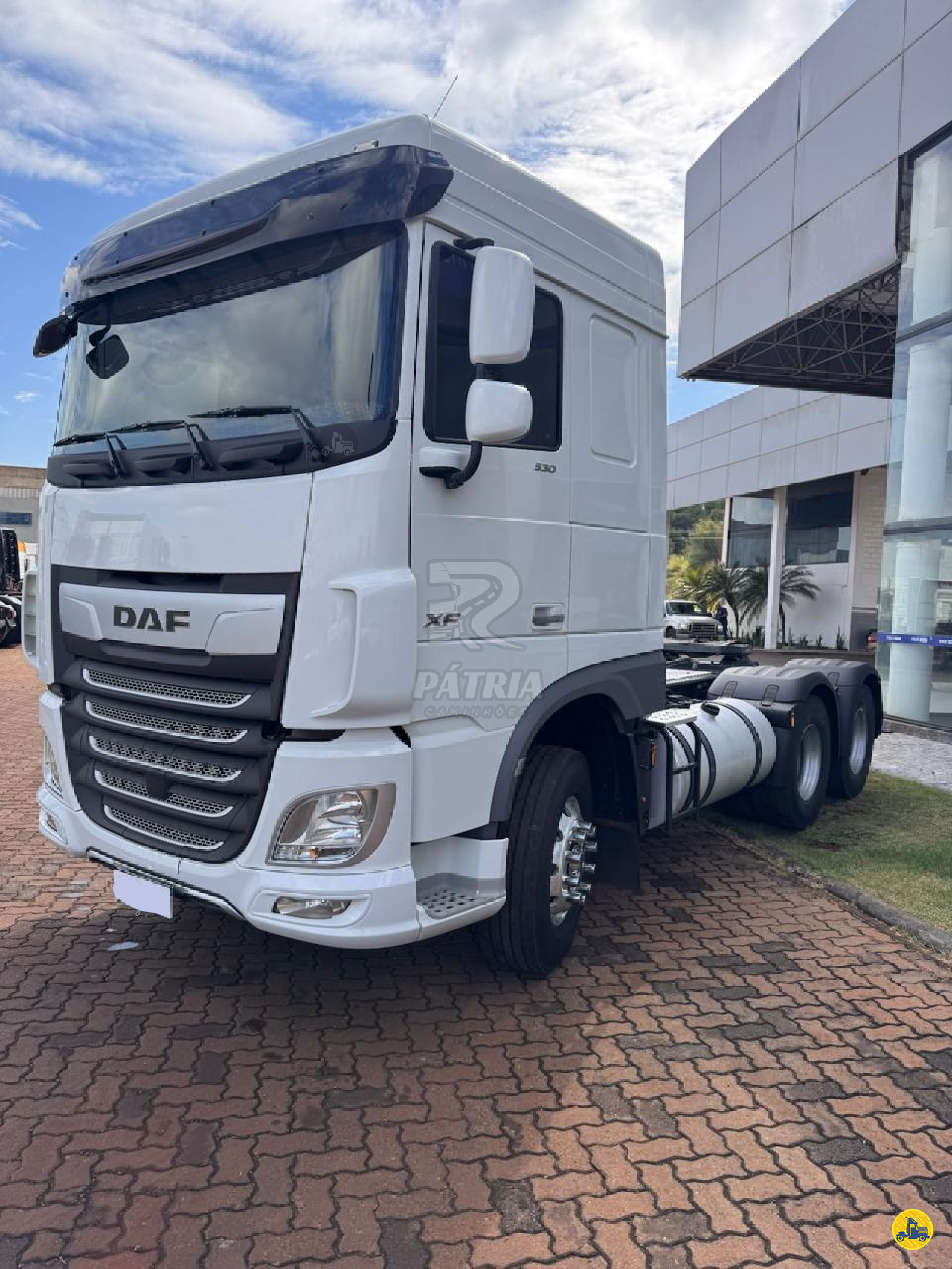 CAMINHAO DAF DAF XF FTT 530 Cavalo Mecânico Cavalo 6x4 Pátria Caminhões PORTO ALEGRE RIO GRANDE DO SUL RS
