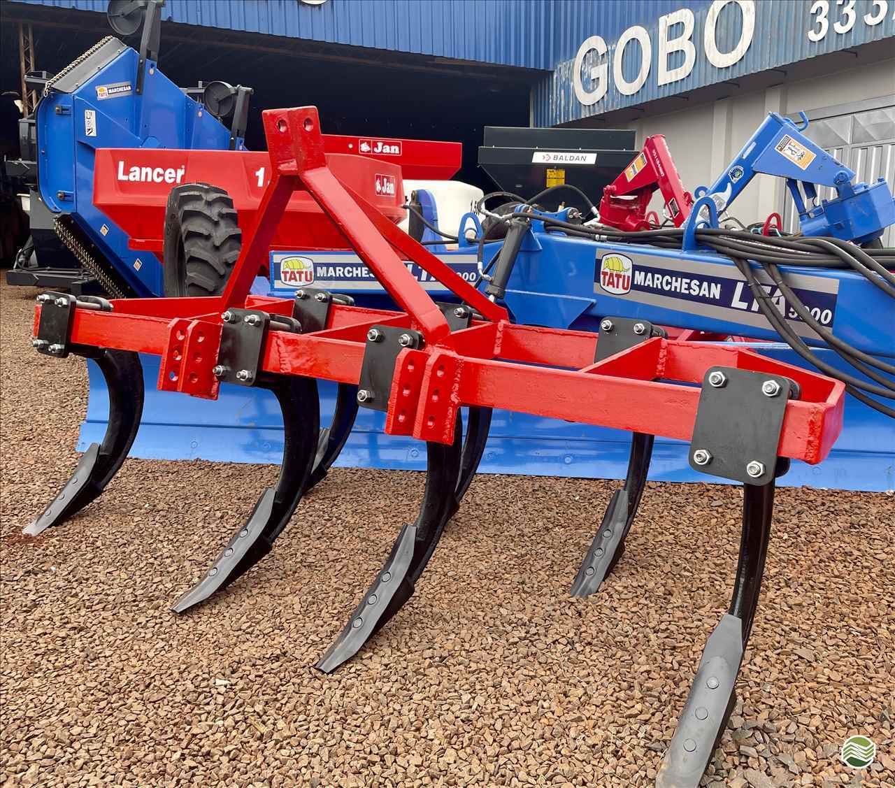 IMPLEMENTOS AGRICOLAS SUBSOLADOR 7 HASTES Gobo Implementos Agrícolas IJUI RIO GRANDE DO SUL RS