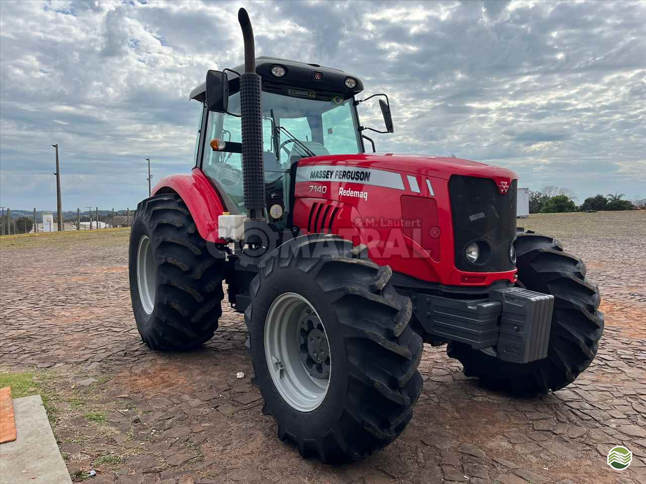 TRATOR MASSEY FERGUSON MF 7140 Tração 4x4 Comatral Caminhões e Máquinas Agrícolas PANAMBI RIO GRANDE DO SUL RS