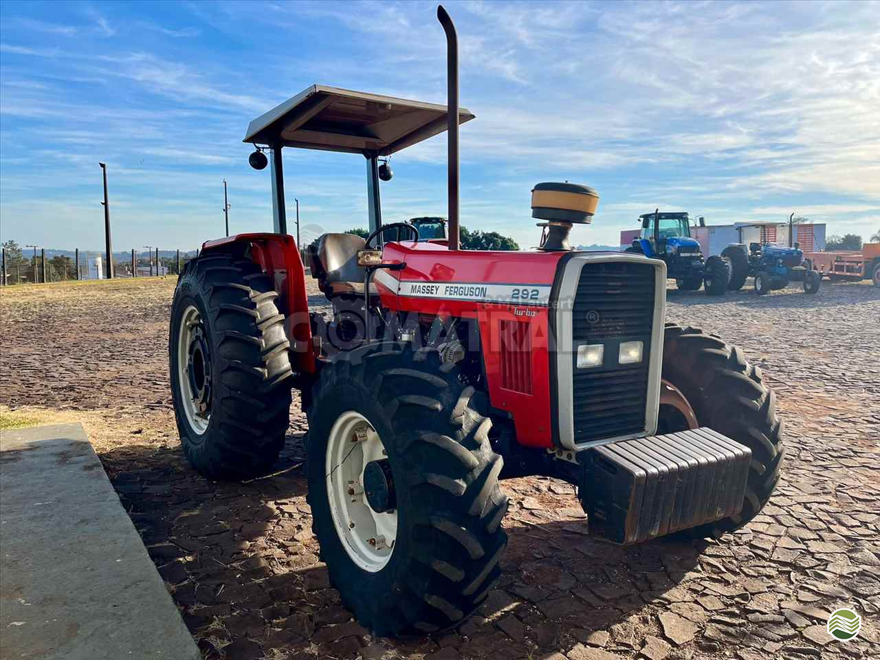 TRATOR MASSEY FERGUSON MF 292 Tração 4x4 Comatral Caminhões e Máquinas Agrícolas PANAMBI RIO GRANDE DO SUL RS