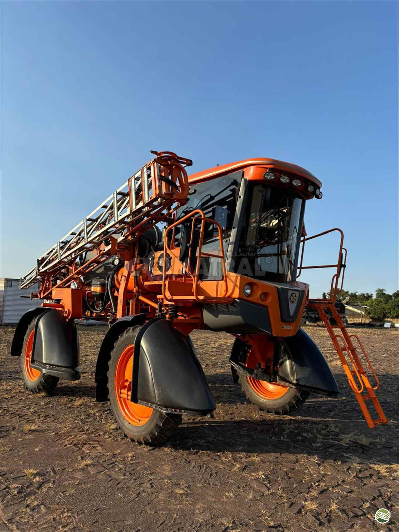 PULVERIZADOR JACTO UNIPORT 2000 Tração 4x2 Comatral Caminhões e Máquinas Agrícolas PANAMBI RIO GRANDE DO SUL RS