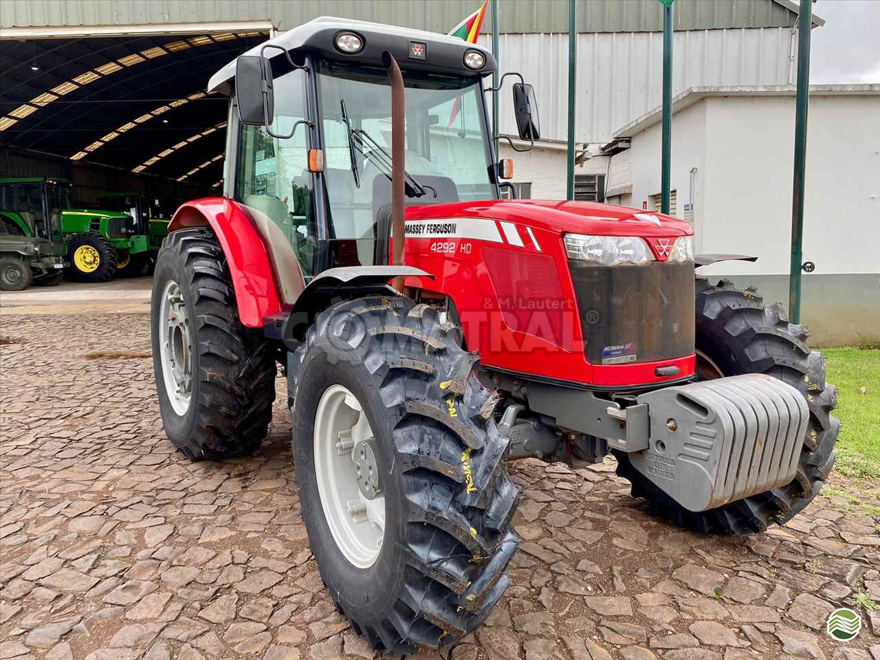 TRATOR MASSEY FERGUSON MF 4292 Tração 4x4 Comatral Caminhões e Máquinas Agrícolas PANAMBI RIO GRANDE DO SUL RS