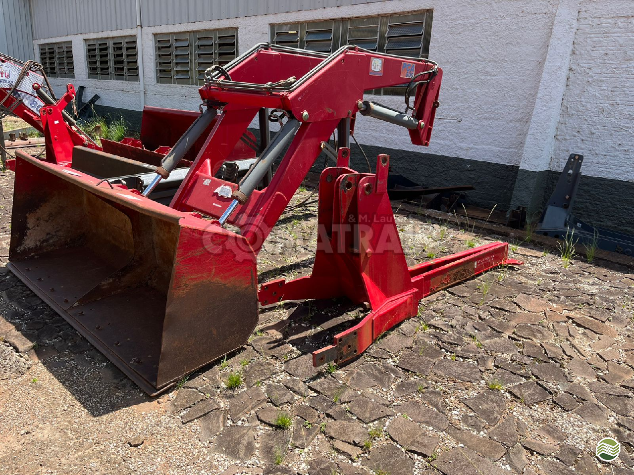 IMPLEMENTOS AGRICOLAS CONCHA FRONTAL Comatral Caminhões e Máquinas Agrícolas PANAMBI RIO GRANDE DO SUL RS