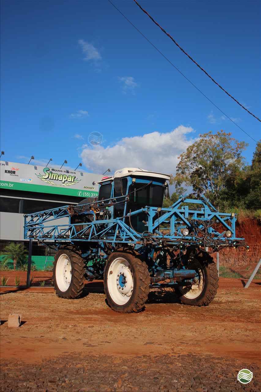 PULVERIZADOR TRATOR MONTADO SODER JET TD 2000 Tração 4x2 Simapar Máquinas Agrícolas IJUI RIO GRANDE DO SUL RS