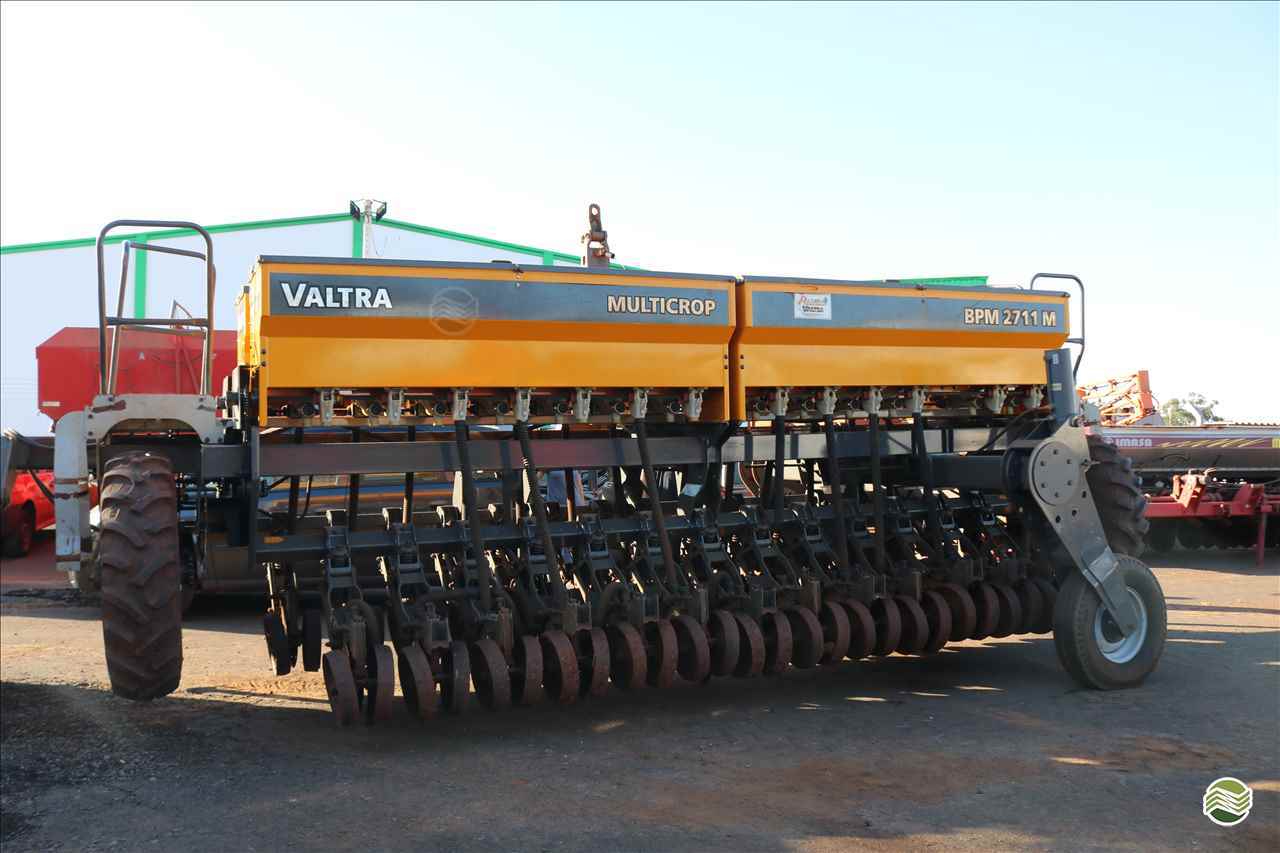SEMEADEIRA VALTRA BPM 2711 M Simapar Máquinas Agrícolas IJUI RIO GRANDE DO SUL RS