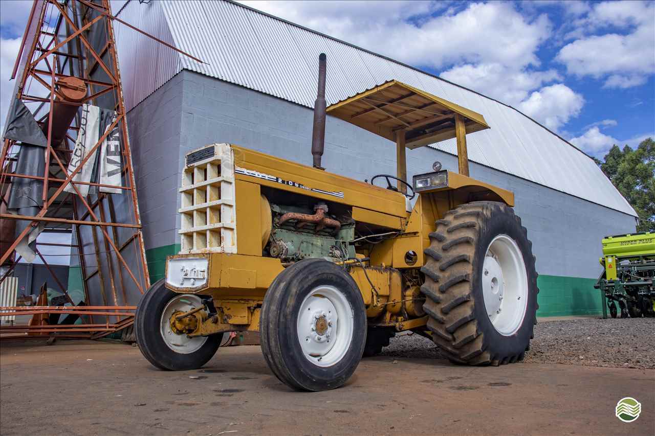 TRATOR CBT CBT 2105 Tração 4x2 Simapar Máquinas Agrícolas IJUI RIO GRANDE DO SUL RS
