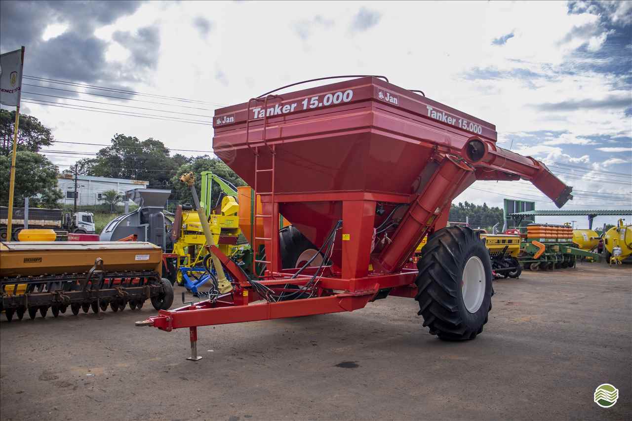 IMPLEMENTOS AGRICOLAS CARRETA BAZUKA GRANELEIRA 15000 Simapar Máquinas Agrícolas IJUI RIO GRANDE DO SUL RS