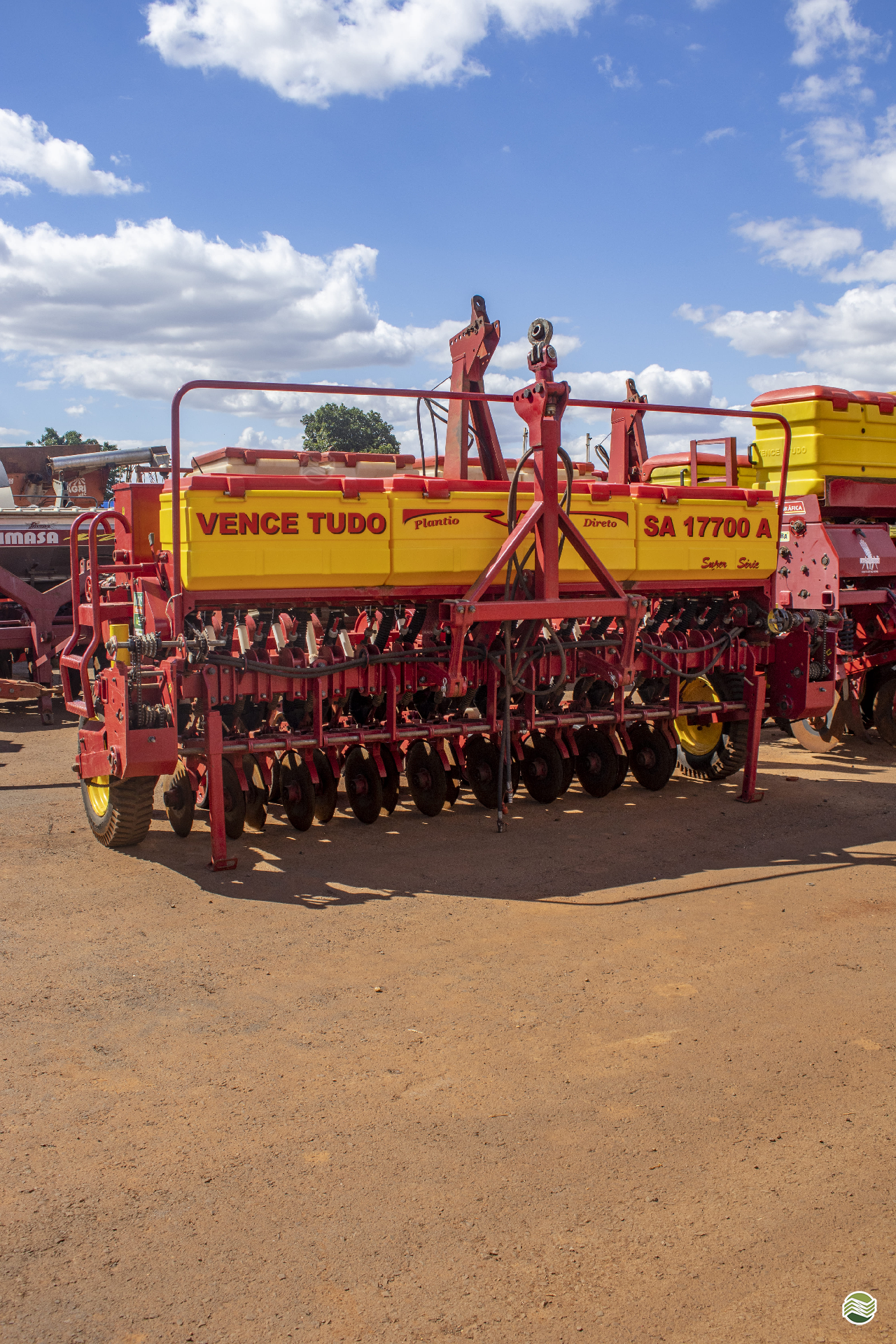 SEMEADEIRA VENCE TUDO SA 17700 Simapar Máquinas Agrícolas IJUI RIO GRANDE DO SUL RS