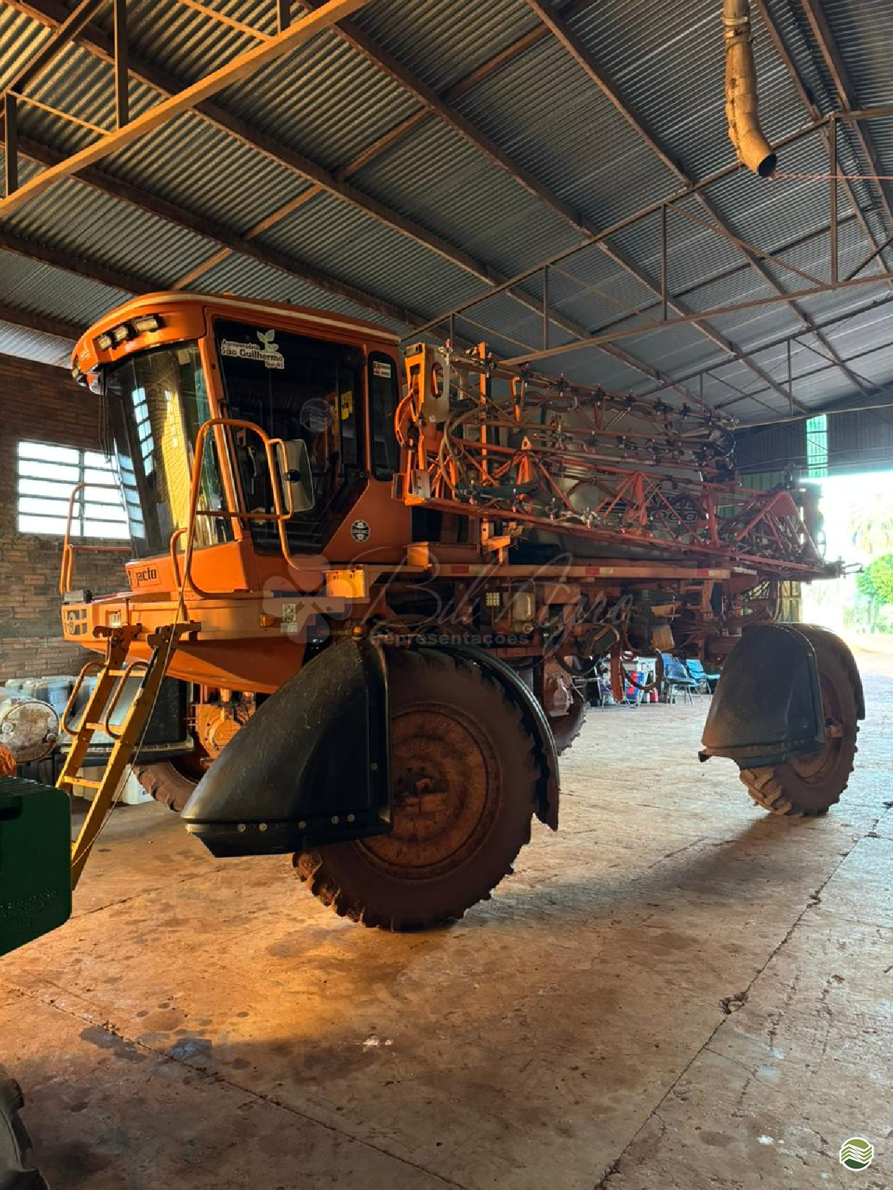 PULVERIZADOR JACTO UNIPORT 3000 Tração 4x4 Bili Agro IJUI RIO GRANDE DO SUL RS